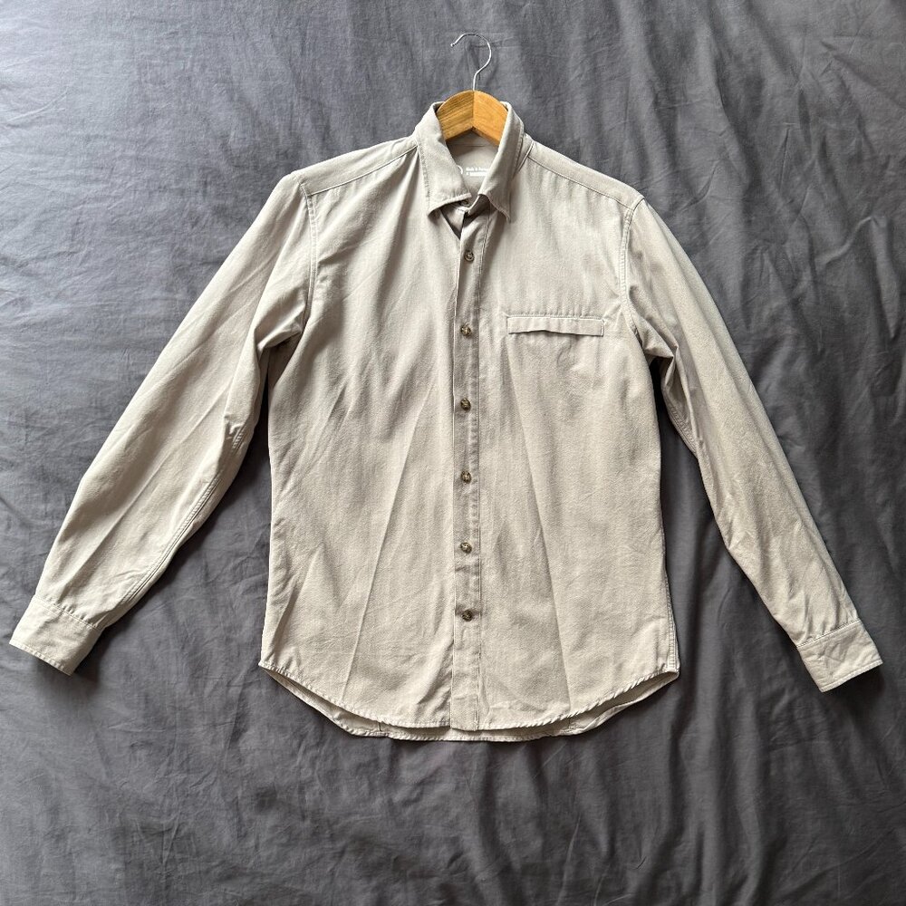 Outlier Merino Co Pivot Men's Button Down Shirt, Small, Desert Tan, EUC